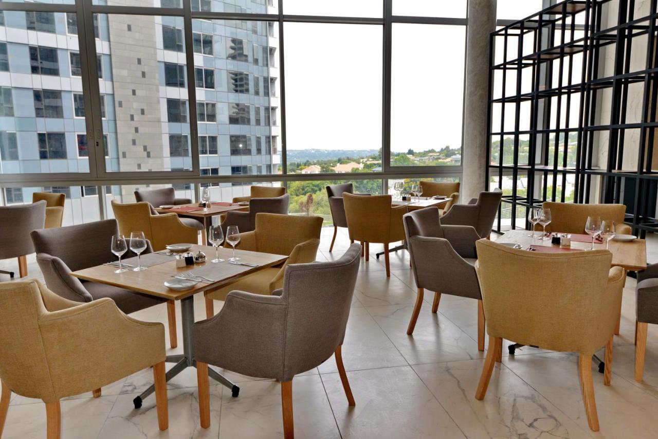 @Sandton Hotel Johannesburg Exterior photo